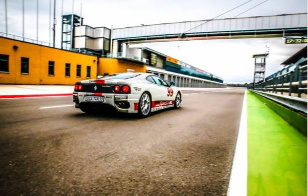 Ferrari Renntaxi Schönwald