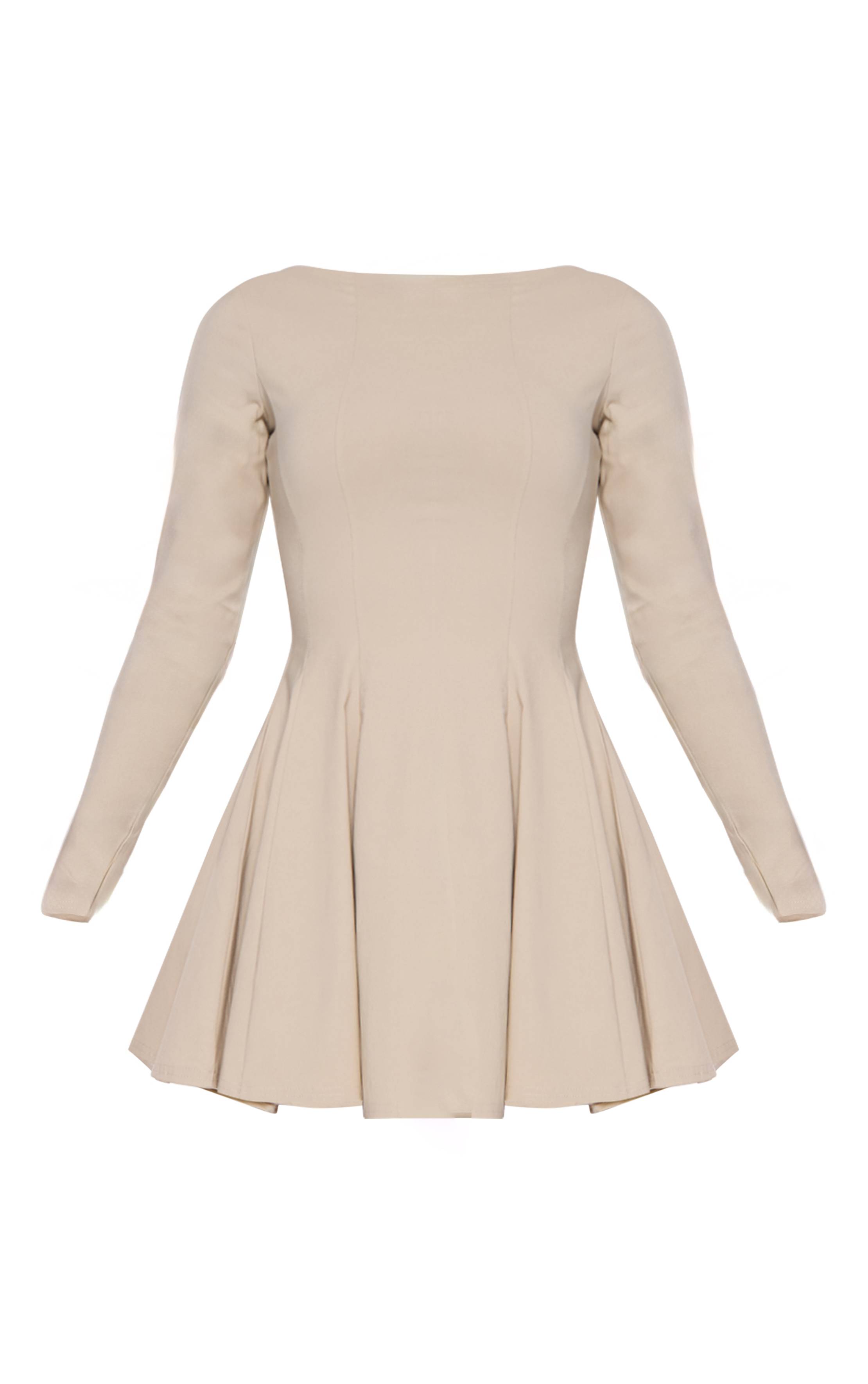 Gris Pierre Robe Droite Plissée À Manches Longues Et Col Bateau En Tissu Extensible