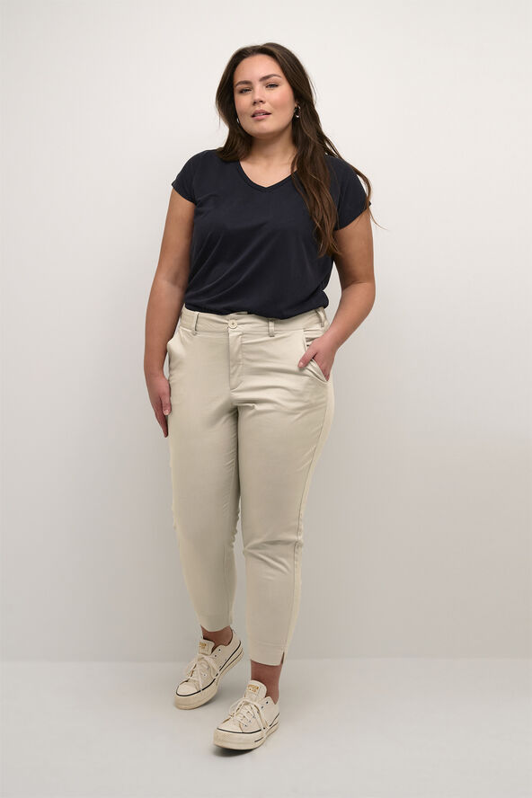 Kaffe Curve KCleana Chino 7/8 Pants x Feather gray