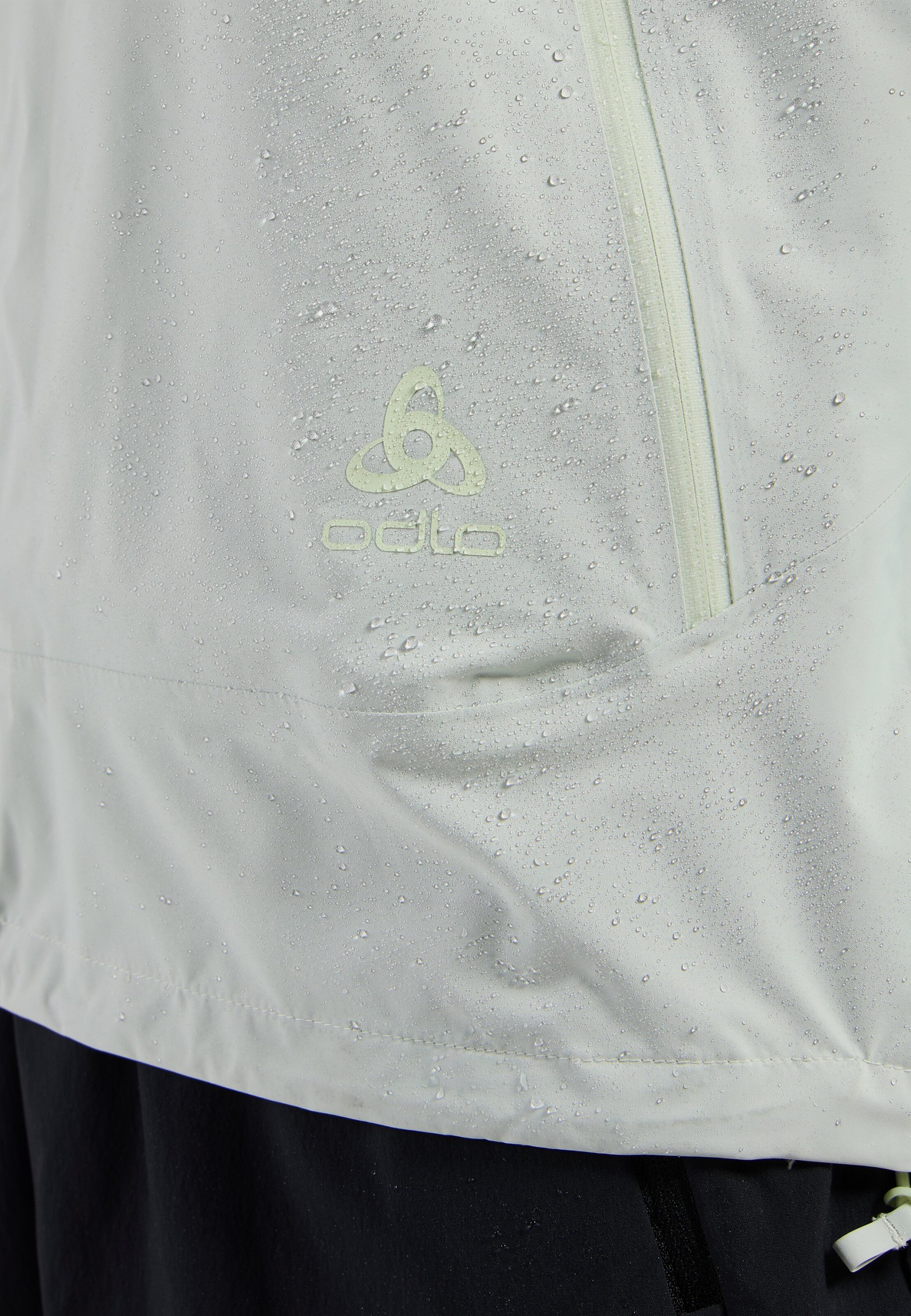 Wasserdichte Essentials 2.5L Hardshell-Jacke in ambrosia