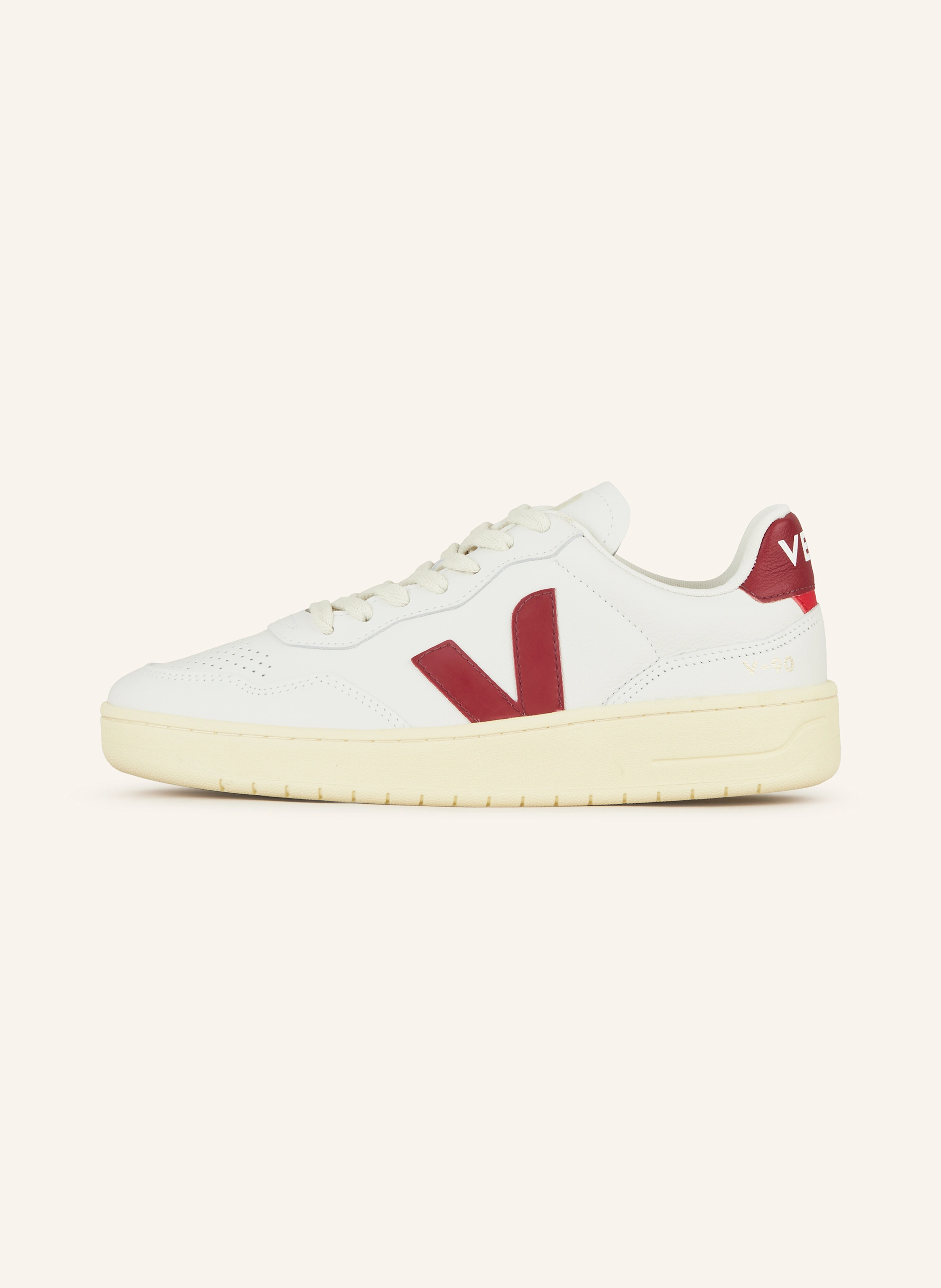 VEJA Sneaker V-90