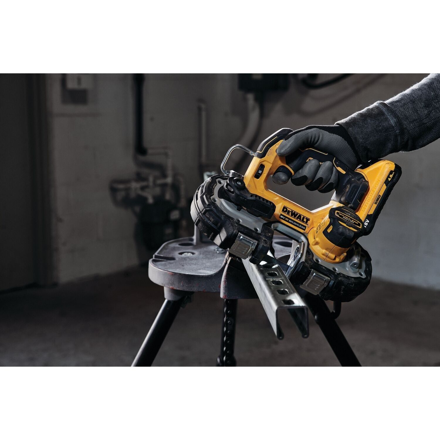 DeWALT DCS377NT Accu compacte lintzaag 18V XR Basic Body in TSTAK