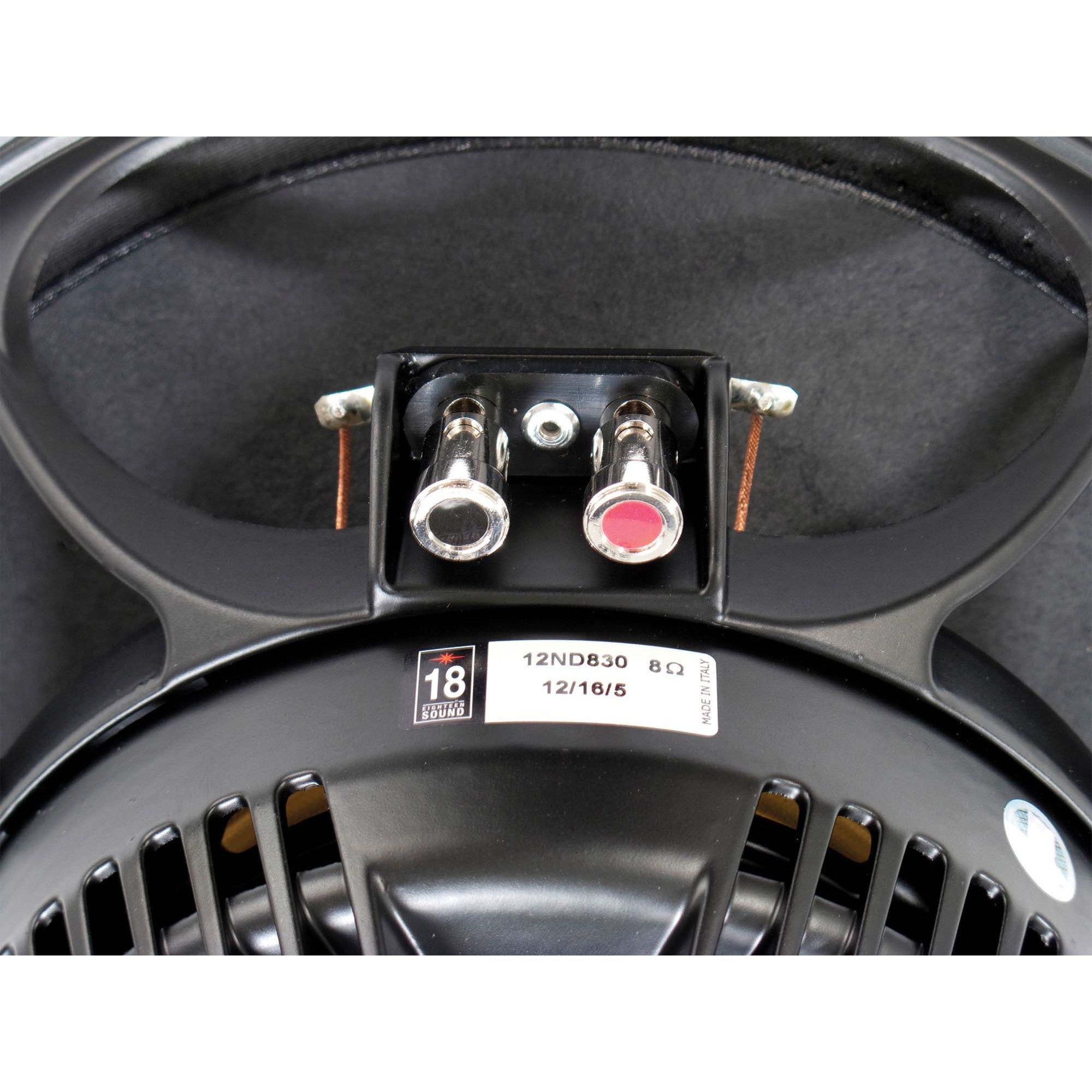 18 Sound 12ND830 12 inch bass/midrange luidspreker 700W 8 Ohm