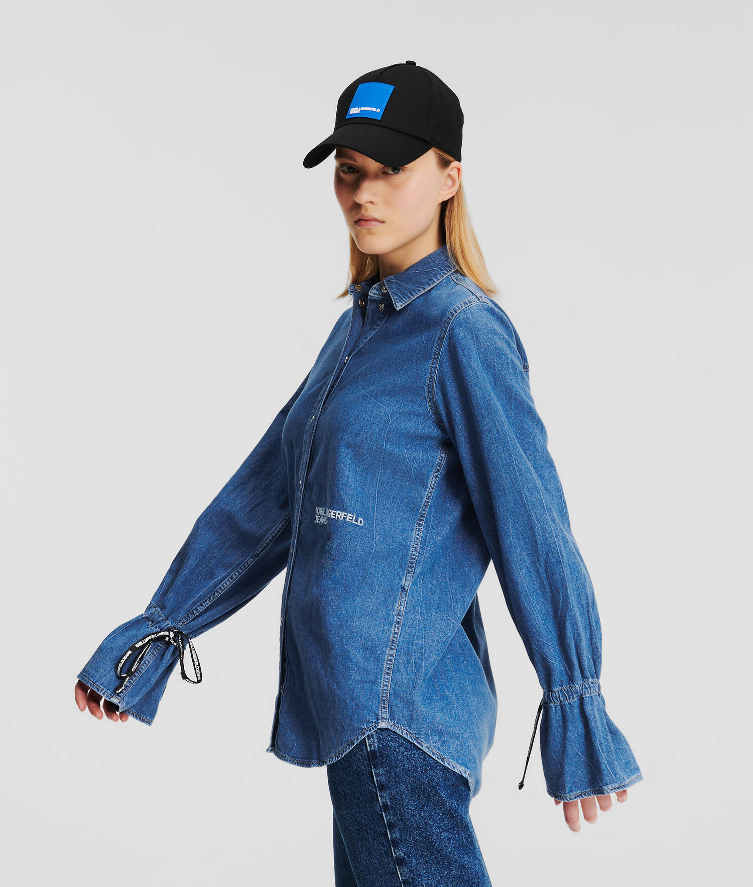 CHEMISE EN JEAN KLJ AVEC LIENS DE SERRAGE AUX MANCHES