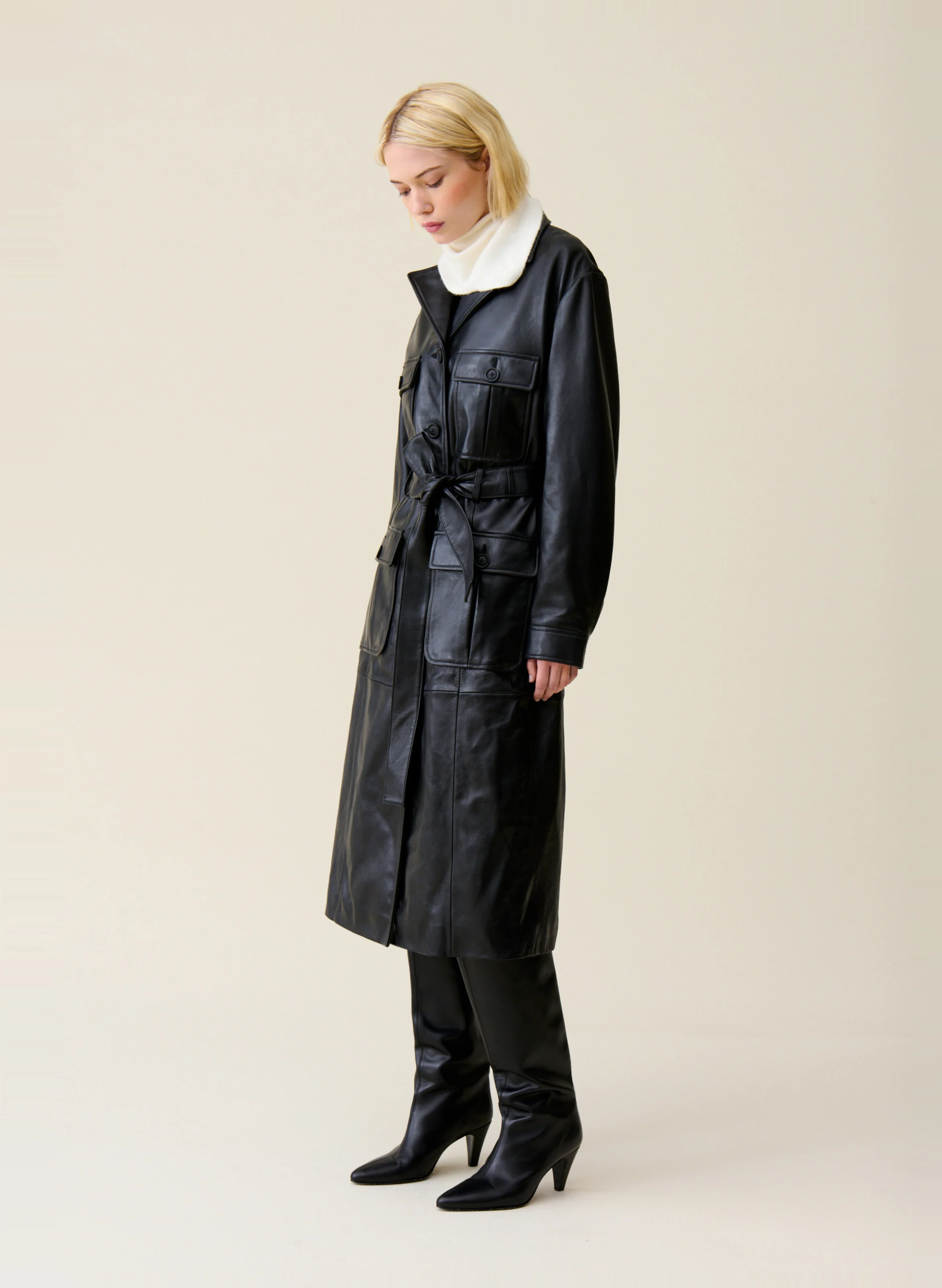 Trench droit en cuir | Noir