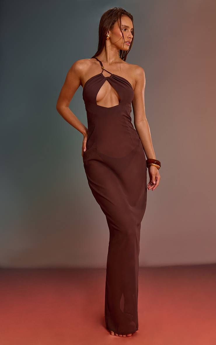 Chocolat Robe De Plage Maxi En Mousseline Avec Découpes Et Ornements De Perles