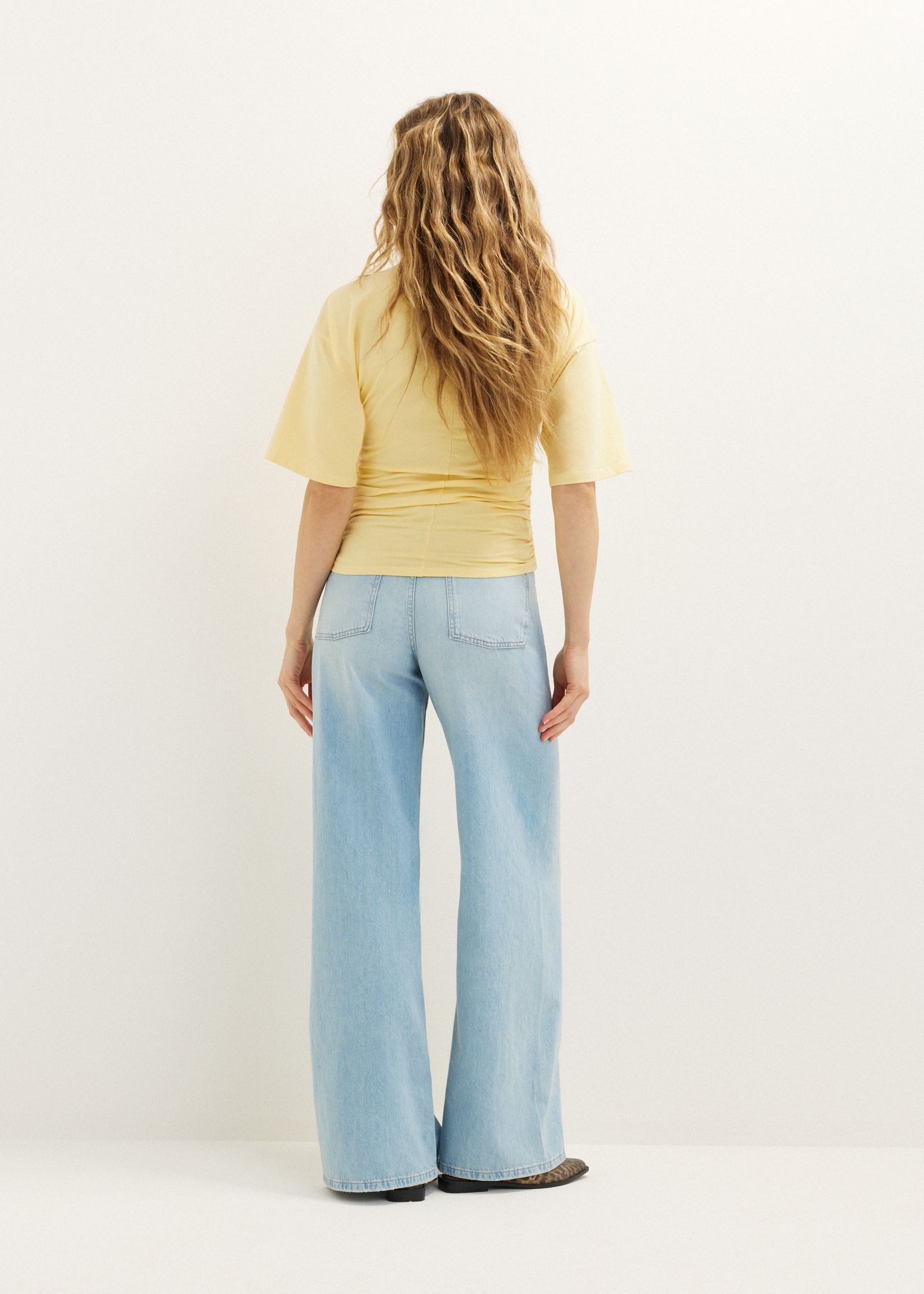 T-shirt met zijplooi