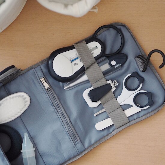 Trousse de toilette   Night Blue        de               Béaba