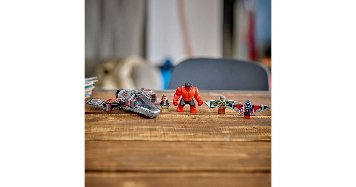 LEGOMarvel - Captain America vs. Rode Hulk duel Constructiespeelgoed  (76292)