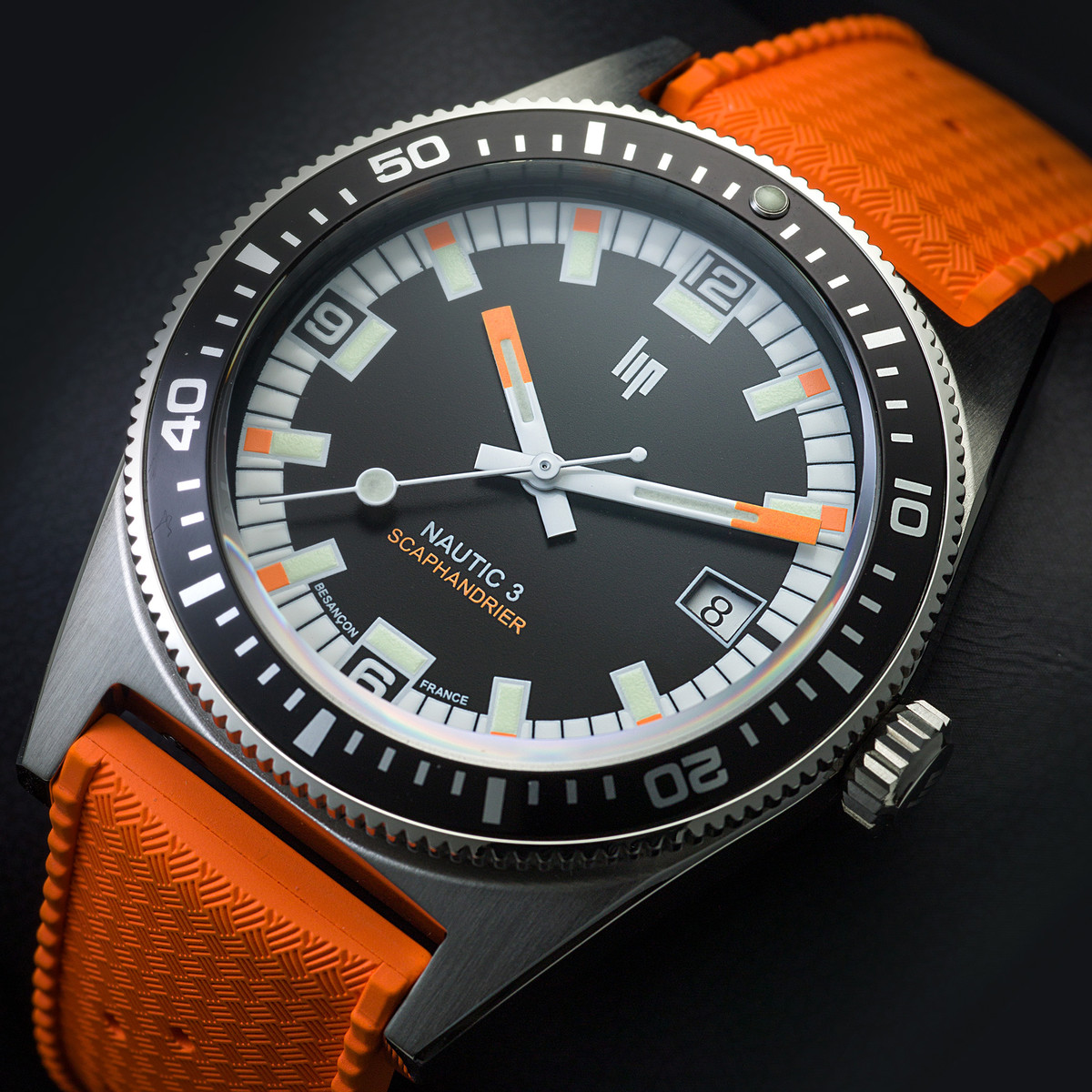 Montre LIP homme automatique, bracelet caoutchouc orange