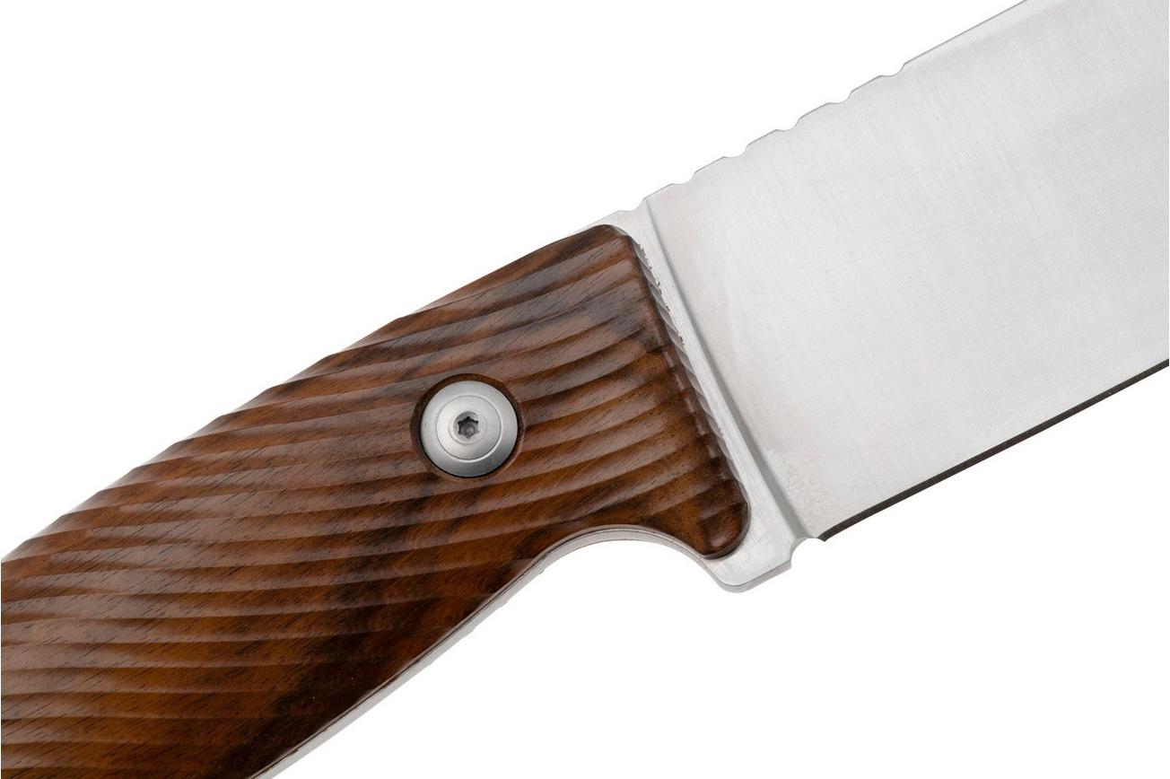 LionSteel M3-ST, santoshout