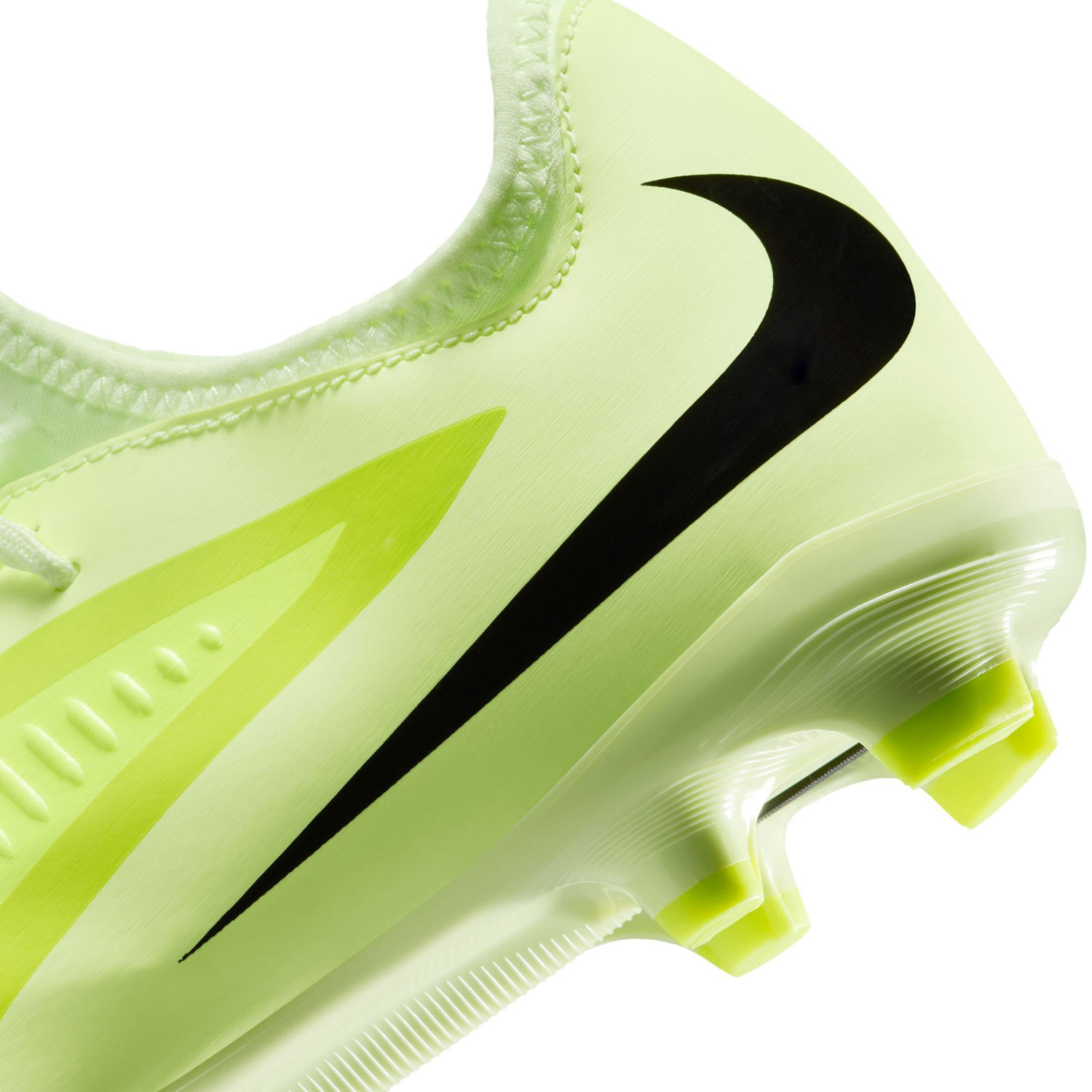 Nike Phantom 6 Low Academy FG/MG Kids