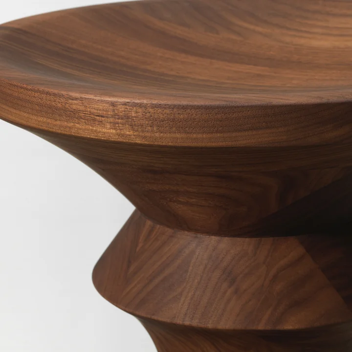 Vitra - Eames Hocker, Modell A, Nussbaum dunkel