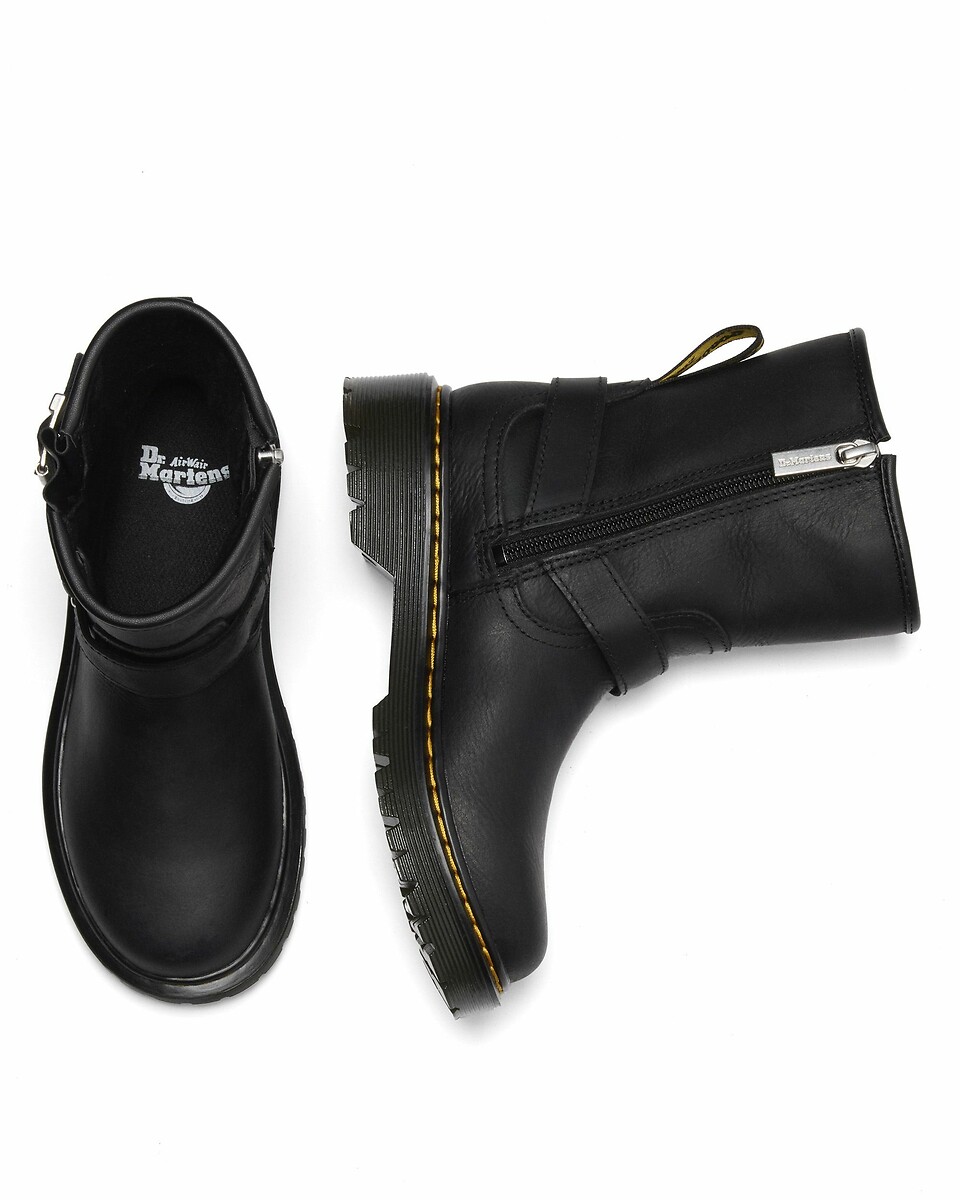 DR. MARTENS<br>Botas de couro Genaya