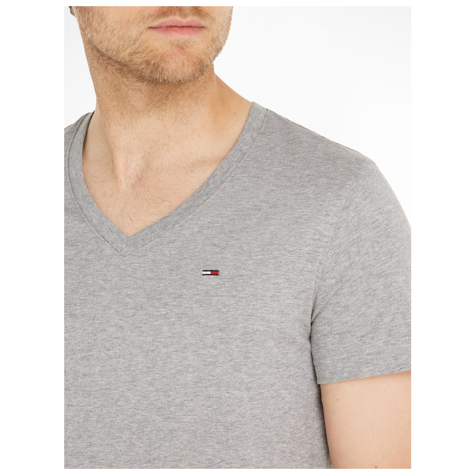 Tommy Jeans TJM ORIGINAL JERSEY V NECK TEE