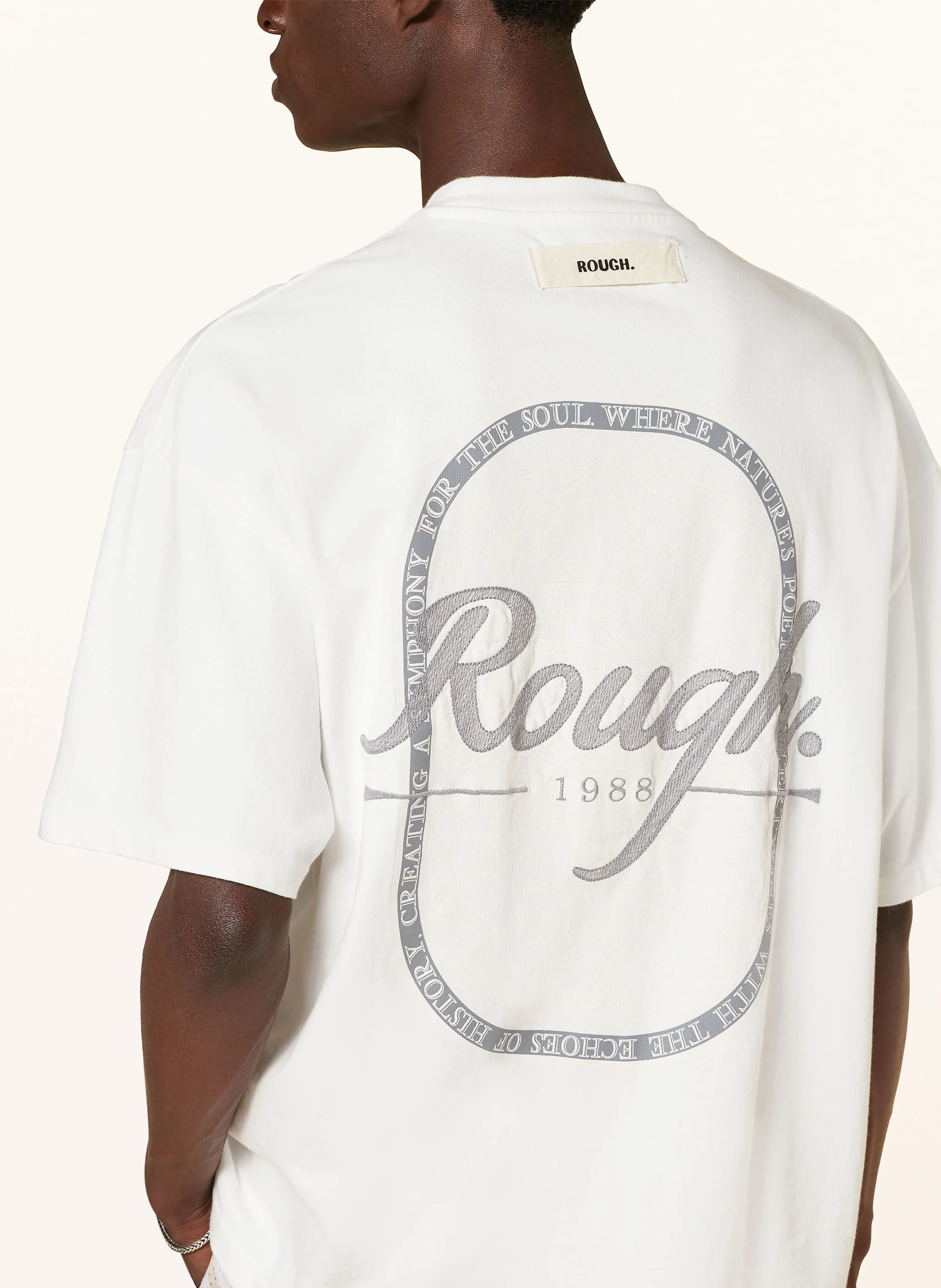 rough. T-Shirt