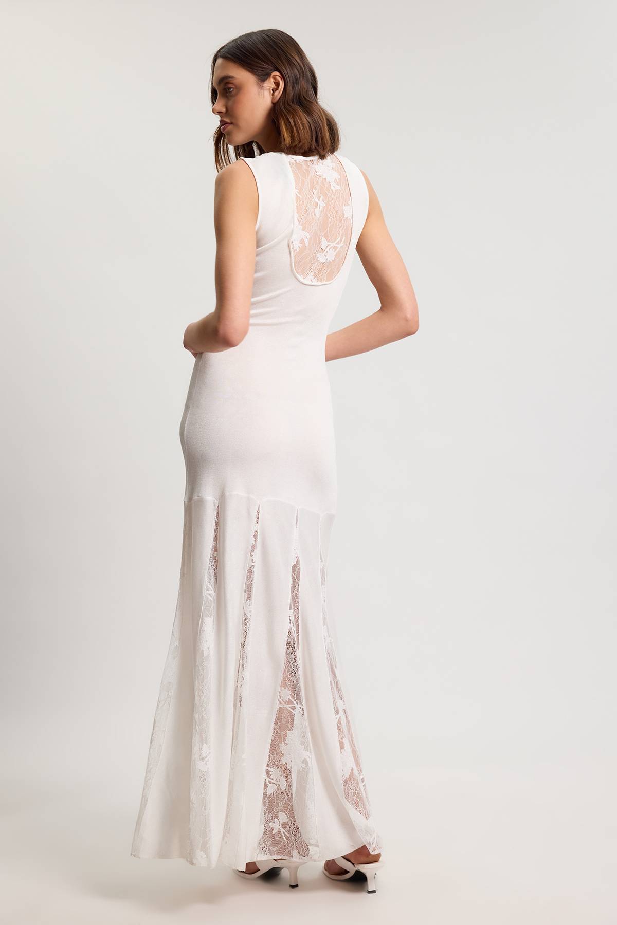 KarenMillen Robe Maxi Tricot Petite Taille en Mélange Viscose Fluide avec Détails en Dentelle Transparente
