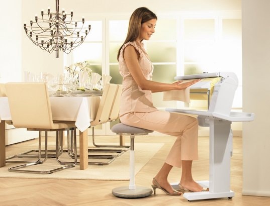 MIELE - Repasseuse B995 D
