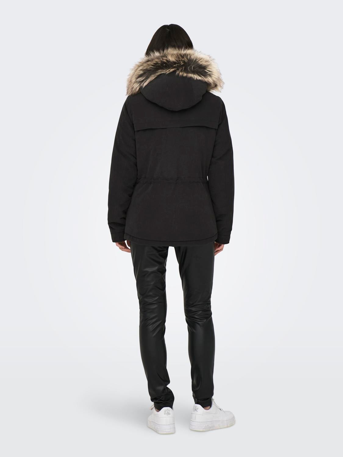 ONLNEWSTARLINE Langer Parka Black