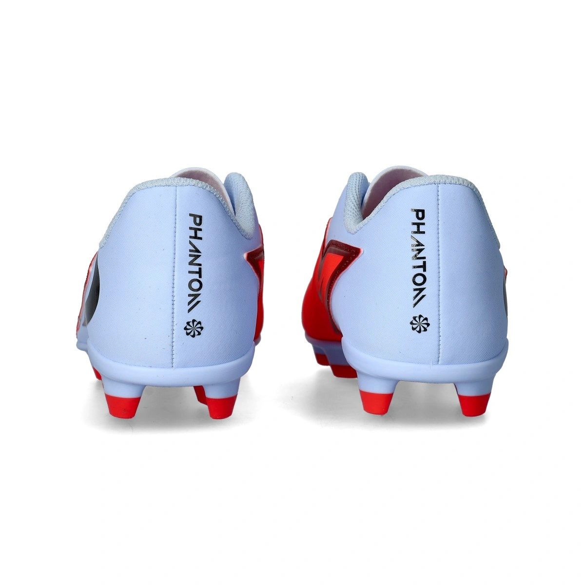 Chuteira Nike Phantom 6 Low Club FG/MG Criança