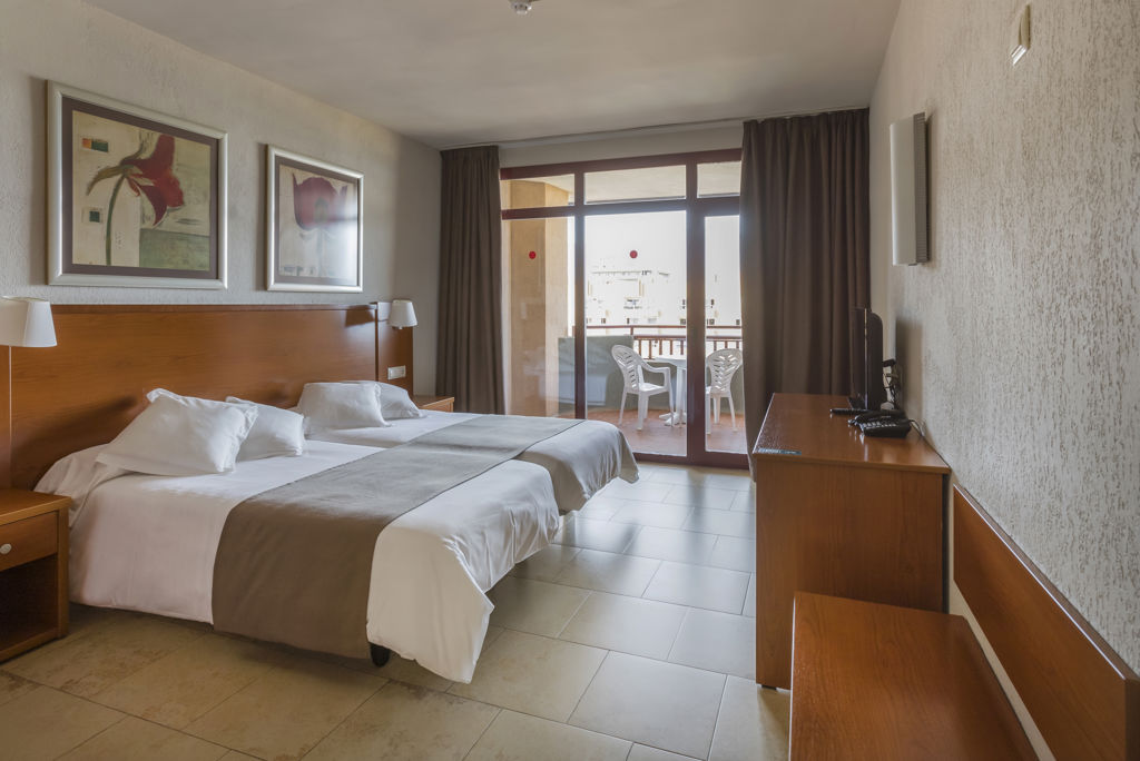 Las Palmeras Logies - Hotel