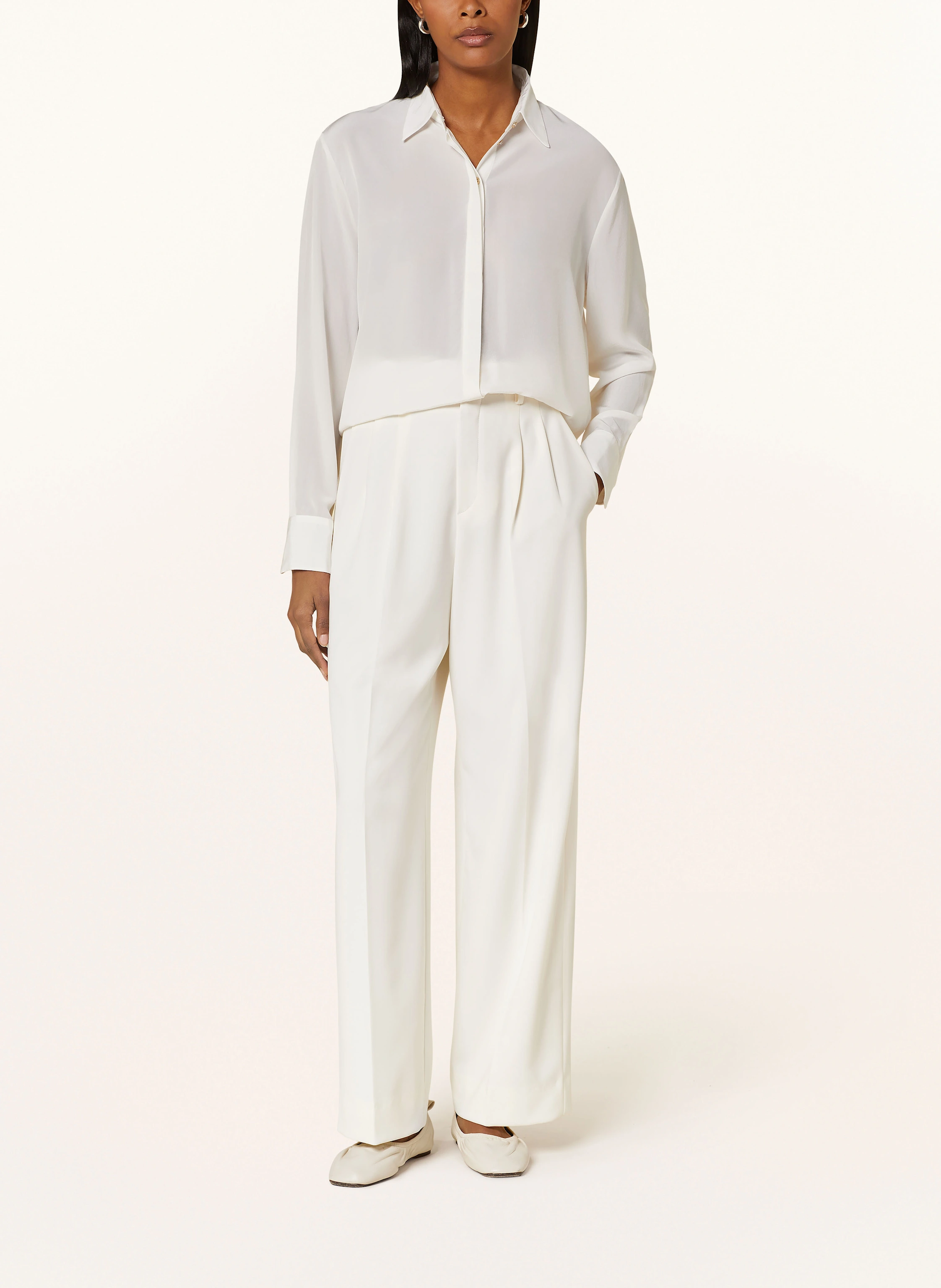 LIVY Lounge-Shirt ROMY aus Seide mit Cut-out