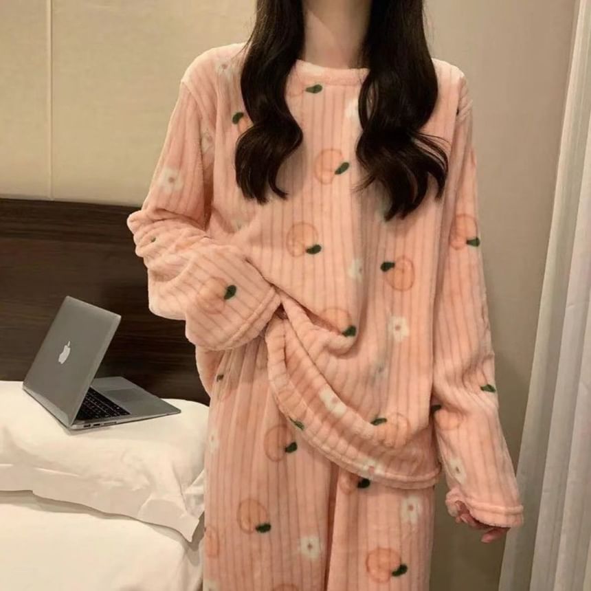 Fabricino - Set: Pyjamatop met lange mouwen en print + broek