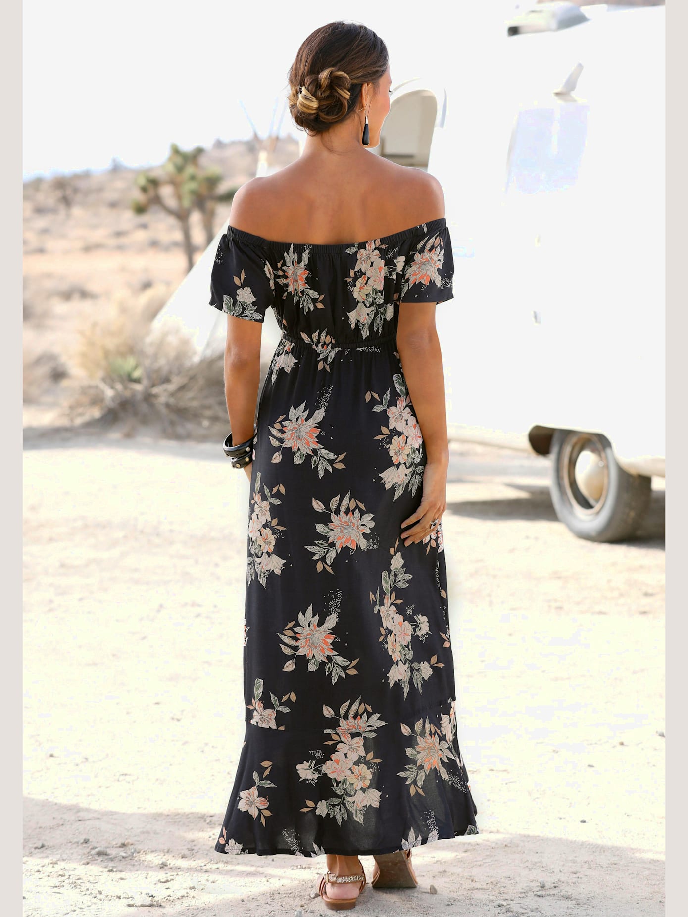 Robe longue comme chemisier carmen ou sur les épaules