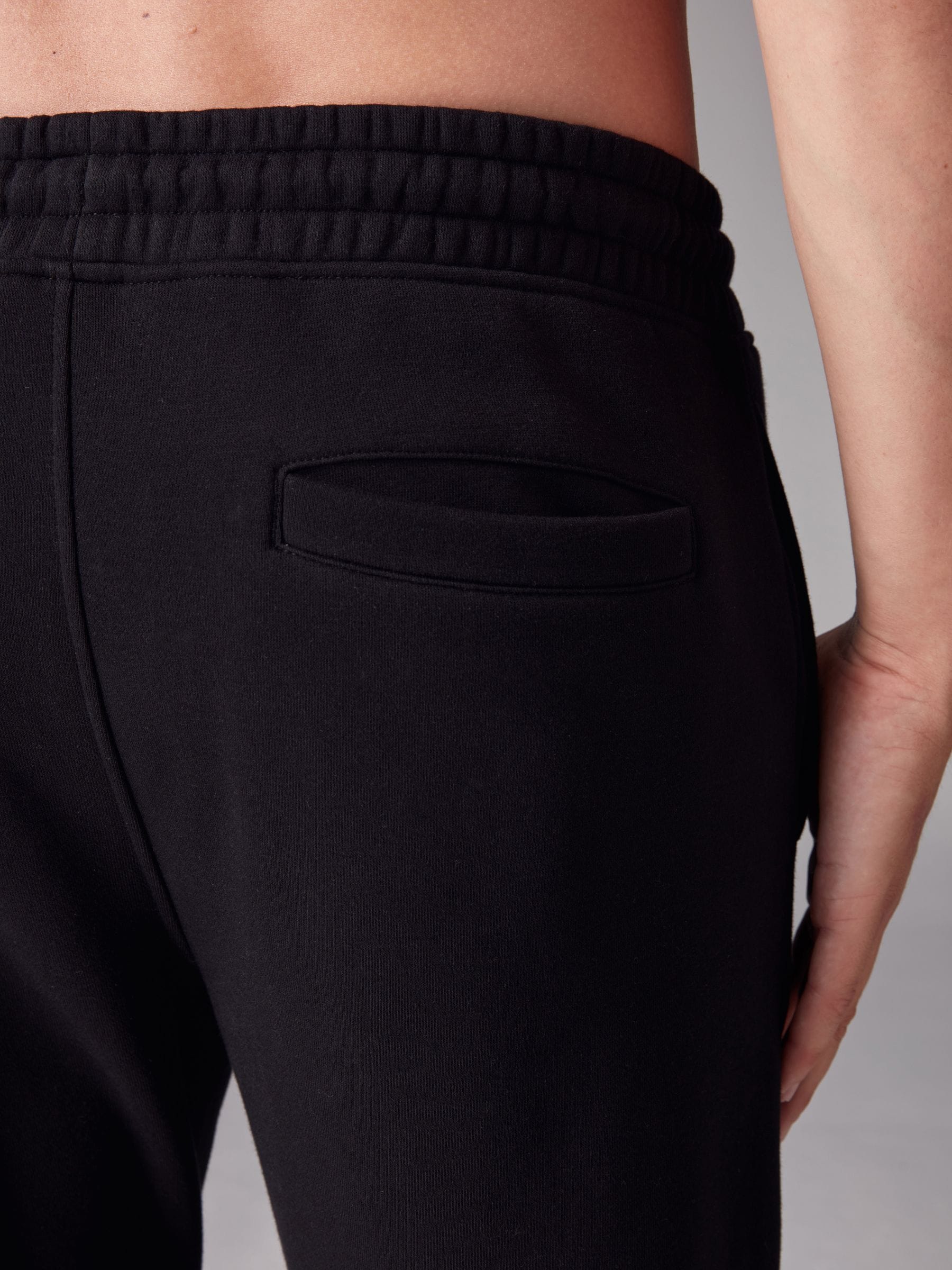 Zwart - Verpakking van 2 slim-fit jersey joggingbroeken met hoog katoengehalte