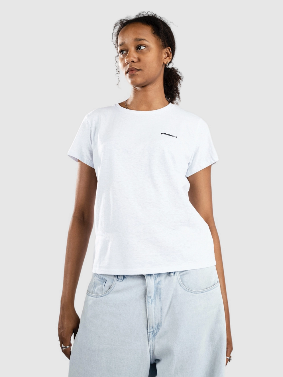 Patagonia P-6 Logo Responsibili T-Shirt white