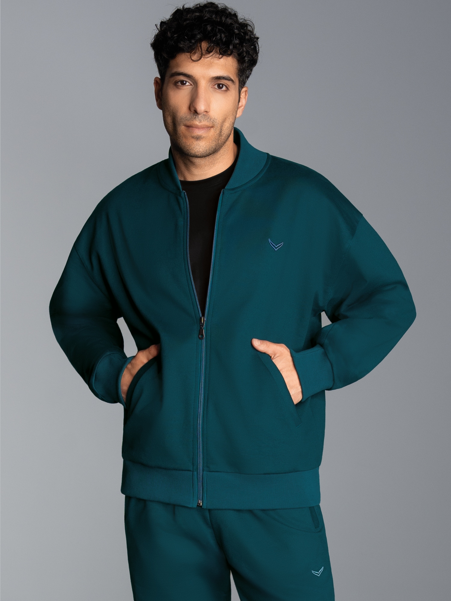 Collegejacke in weicher Sweat-Qualität Saphir