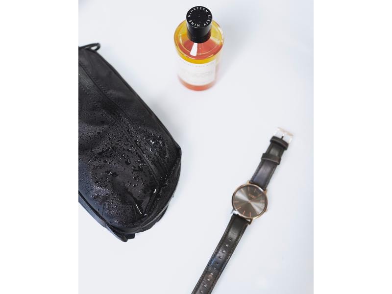 Wandrd Necessaire Bag Medium Für Reisen und den täglichen Gebrauch von Toilettenartikeln