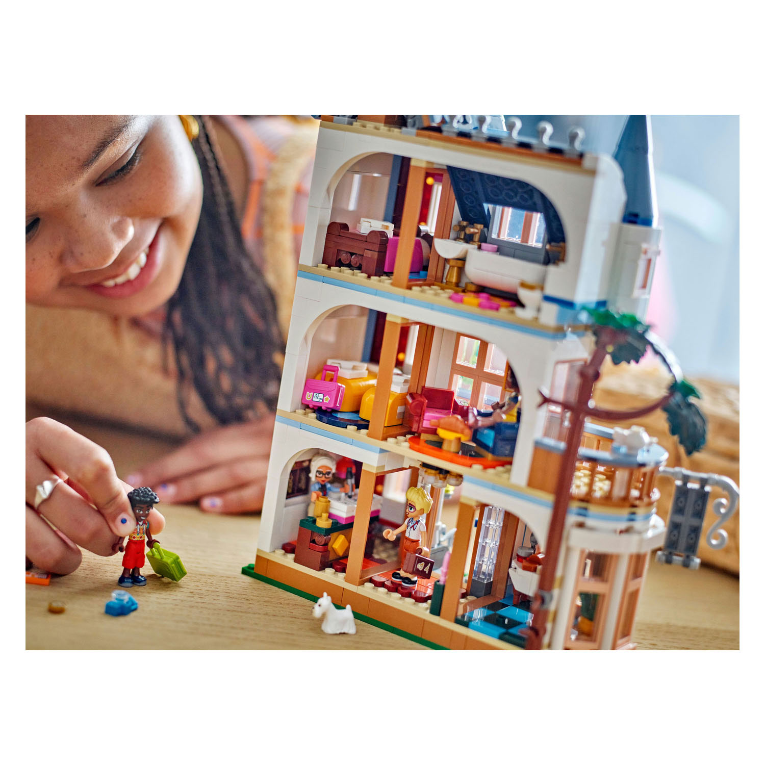 LEGO Friends 42638 Bed and Breakfast in Kasteel