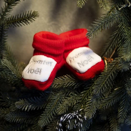 Chaussons de Noël   Rouge        Taille unique   de               Trois Kilos Sept