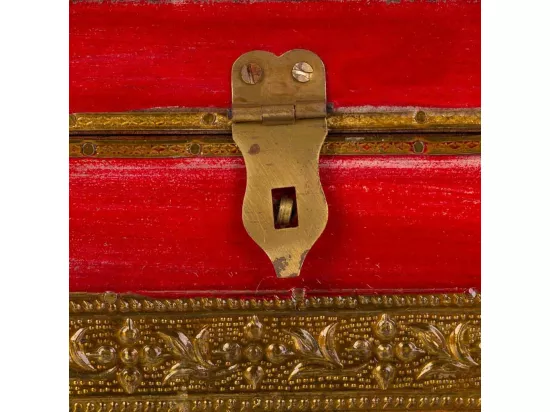 Coffret à bijoux en bois et métal rouge 20x11x9h