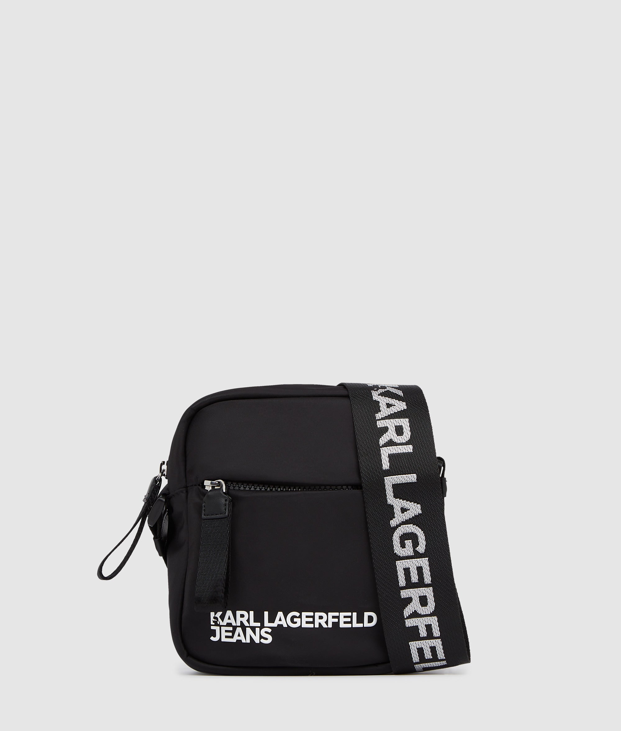 Nylon crossbodytas