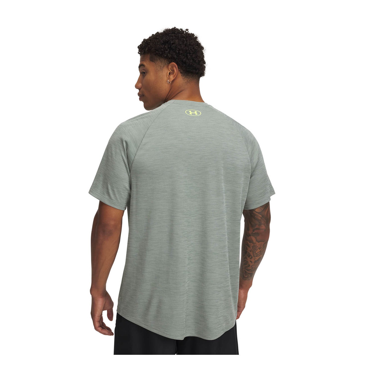 Under Armour  Tech Textured
