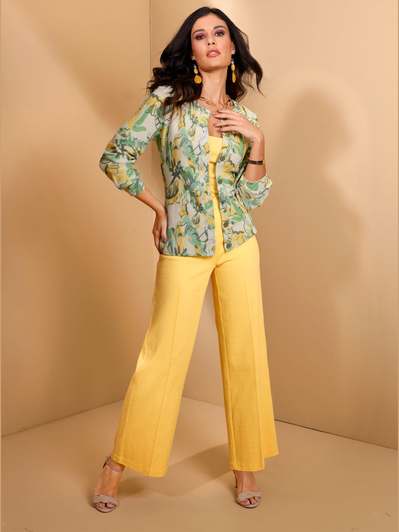 Pantalon matière structurée agréable
