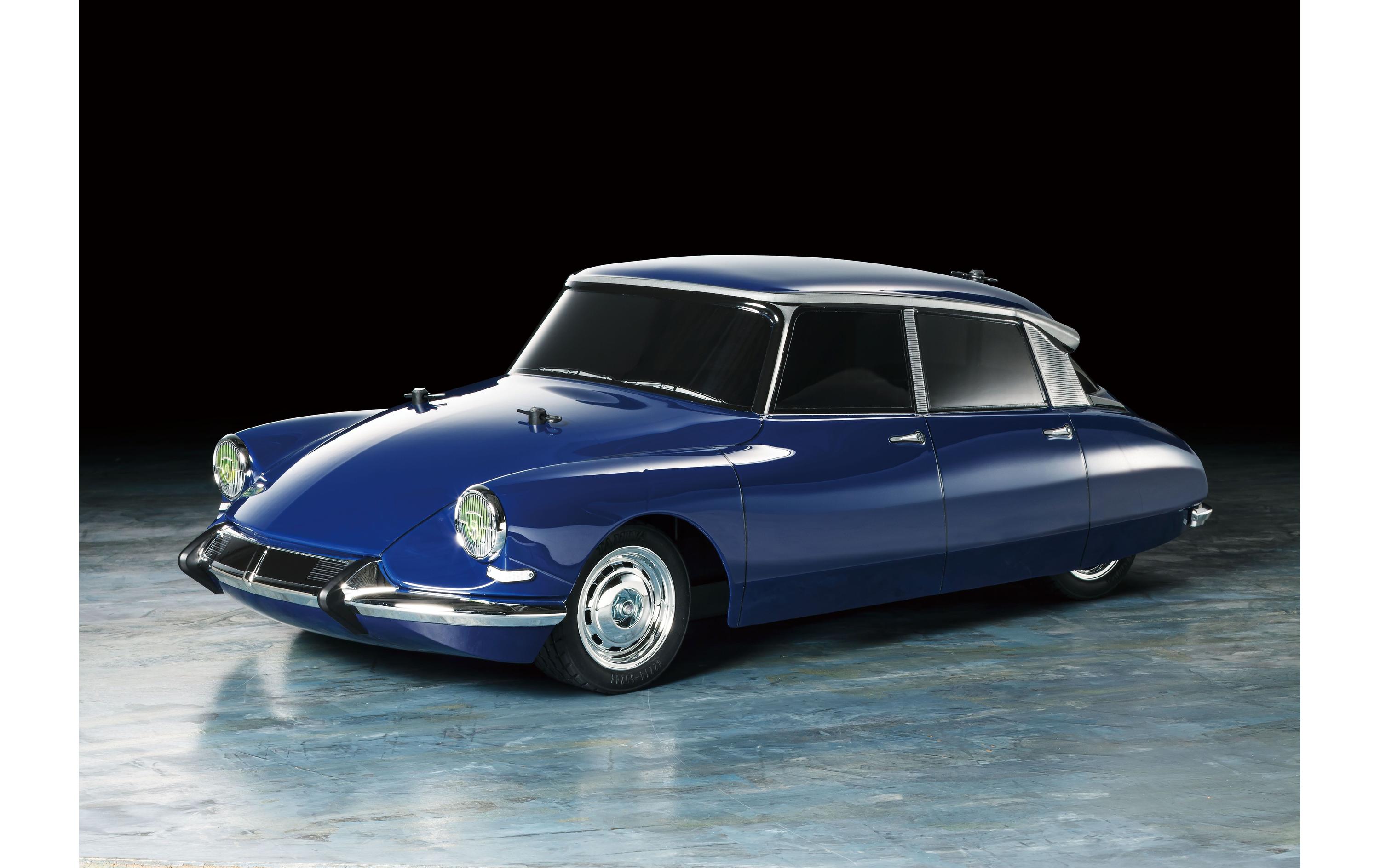 Tourenwagen Citroen DS MB-01 Bausatz, 1:10<br>M-Chassis On-Road Modell mit Citroen DS Karosserie