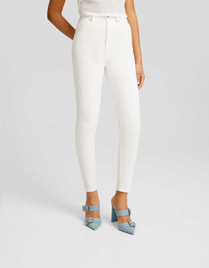 calça jeans skinny de cintura super alta