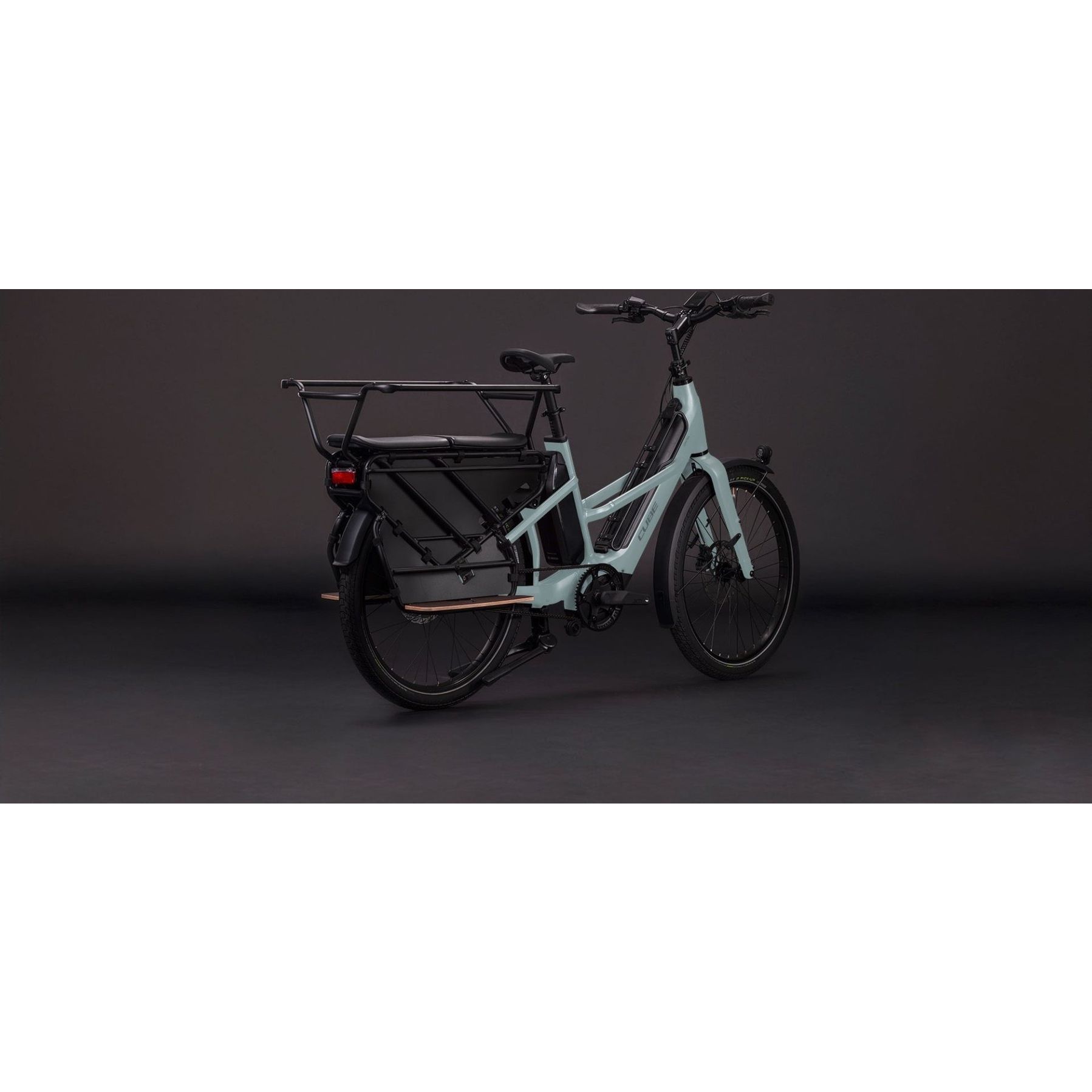 Cube Longtail Hybrid Comfort Family 800 2026