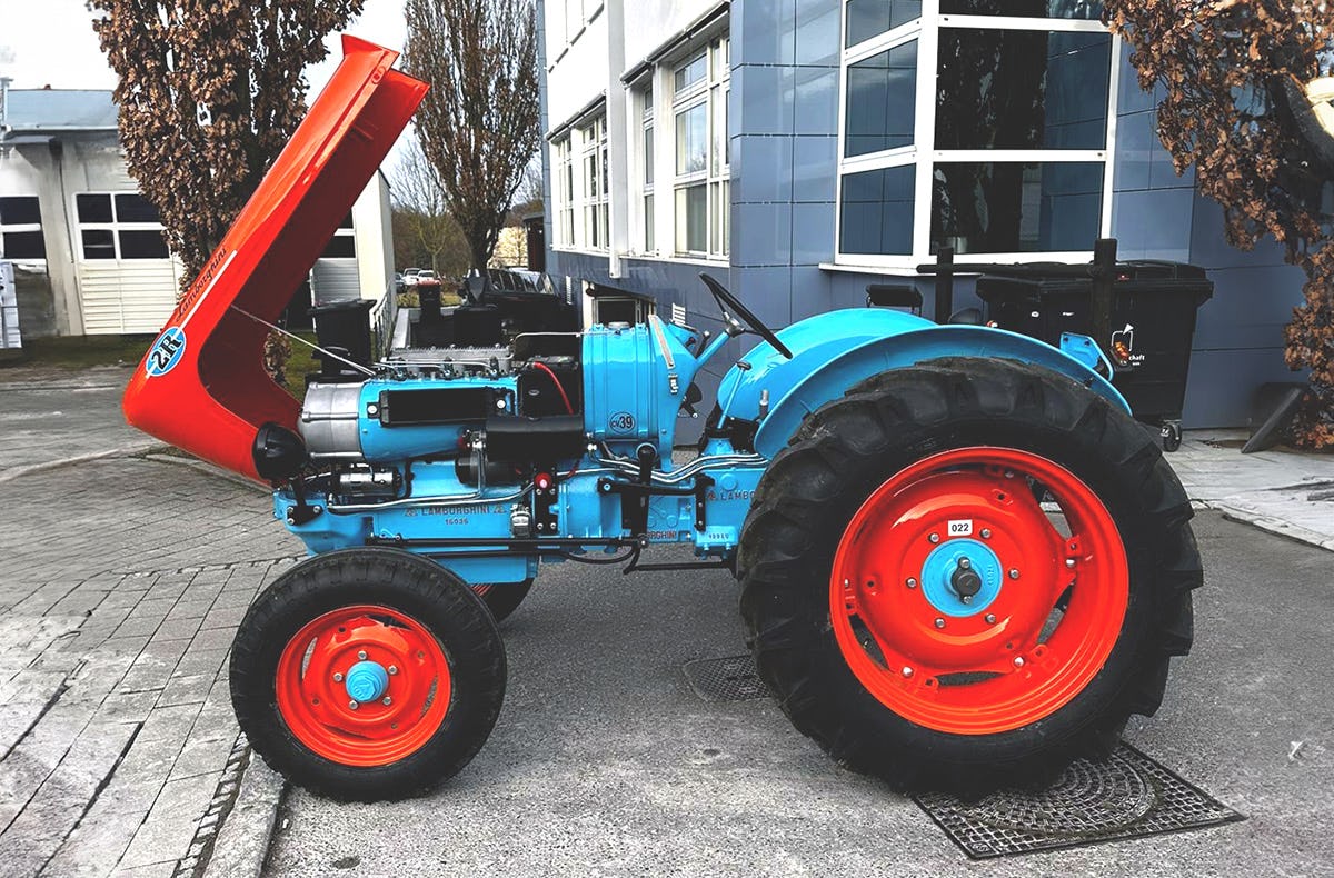 Lamborghini Traktor fahren Sindelfingen| mydays