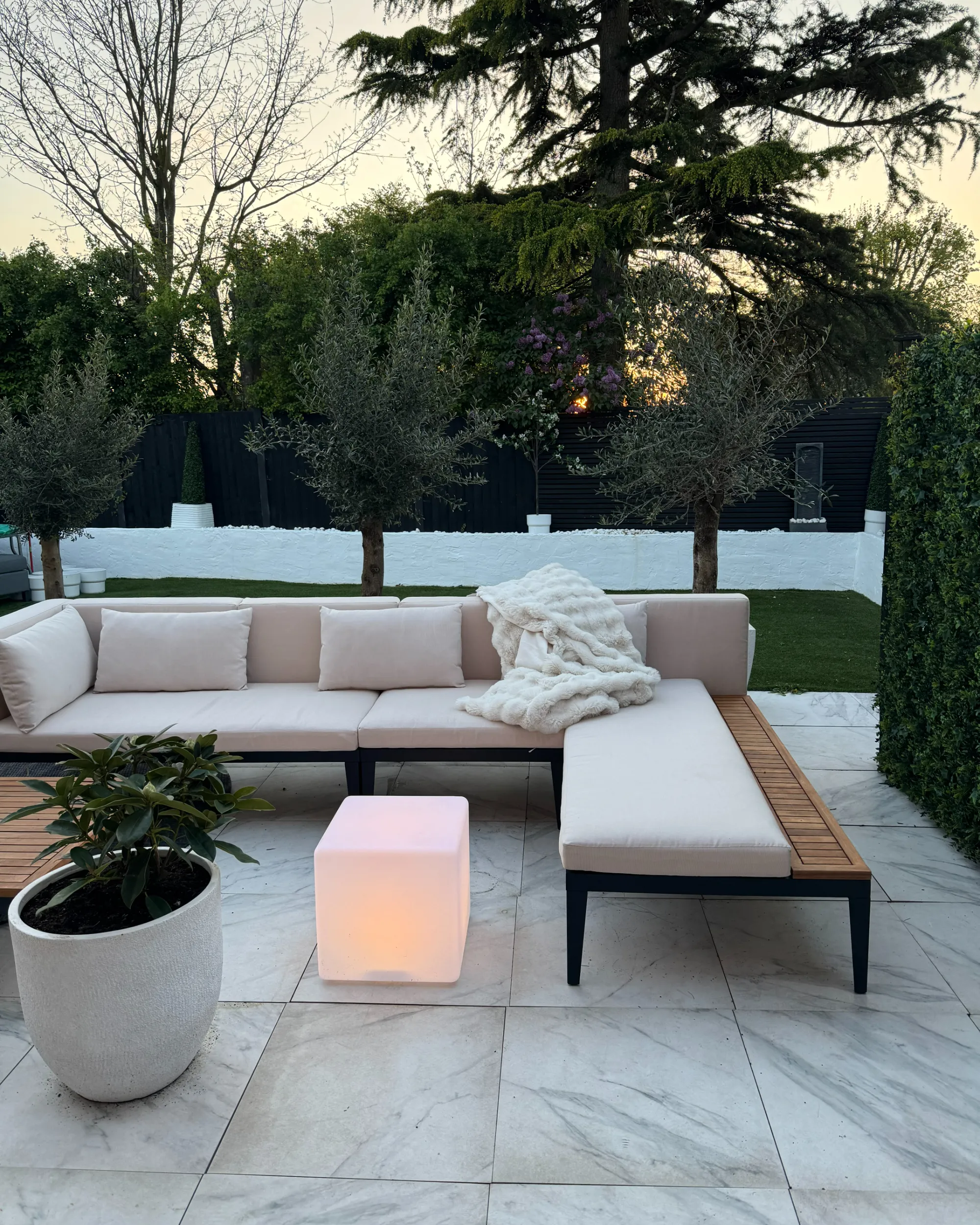 LED staande lamp voor buiten LAGARTO met afstandsbediening Wit