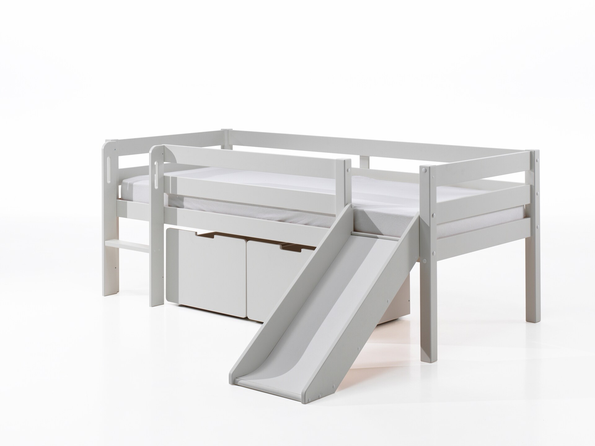 Kojen-Spielbett mit Liegefläche 90 x 200 cm, inkl. Leiter, Rutsche, Rolllattenrost und 2 Schubkästen, Kiefer und MDF weiß lackiert