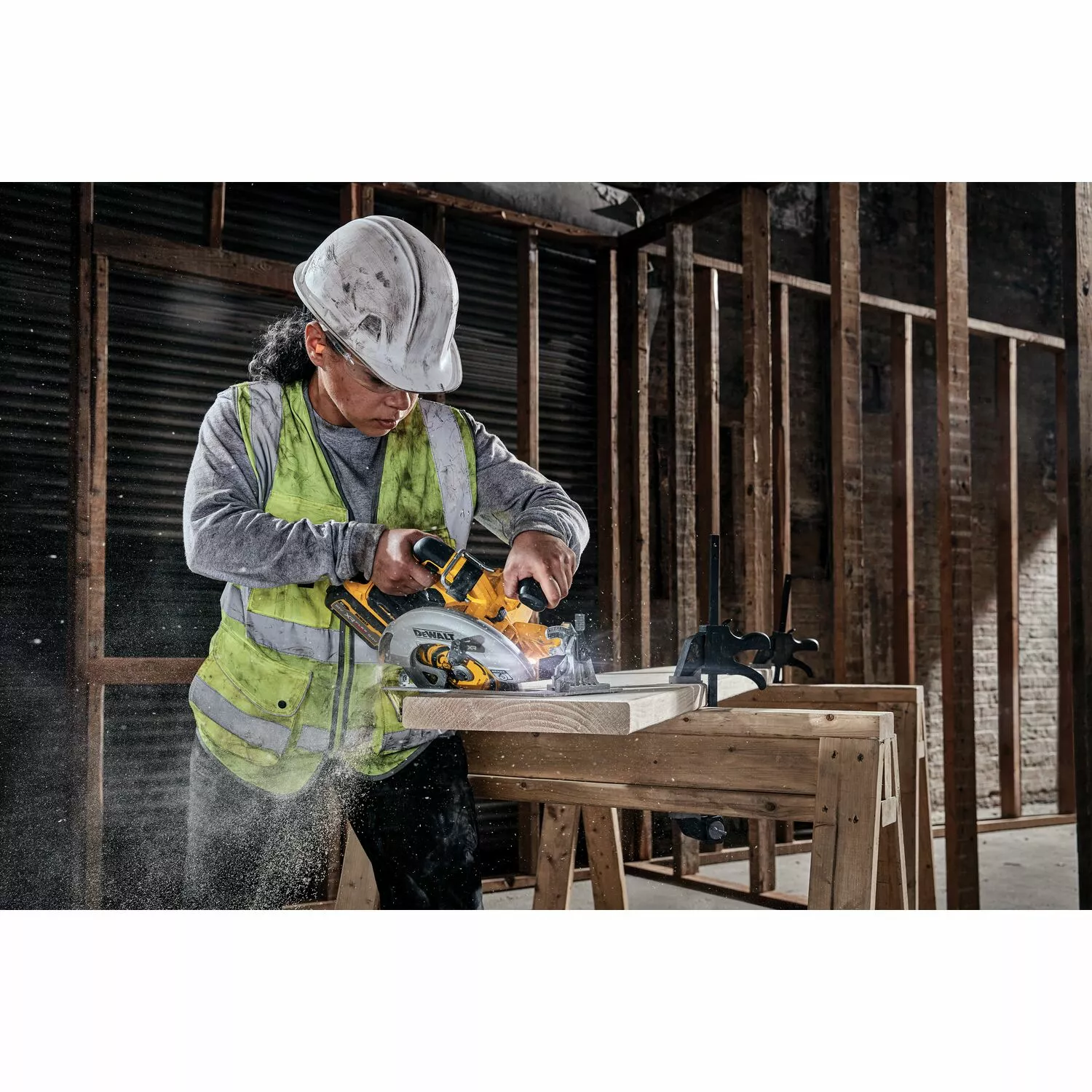 DeWALT DCS573NT-XJ 18V Li-ion FlexVolt Accu Cirkelzaag body in TSTAK koffer - 190 mm