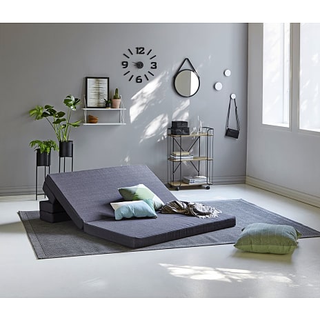 Sleepy foldemadras og sofa
