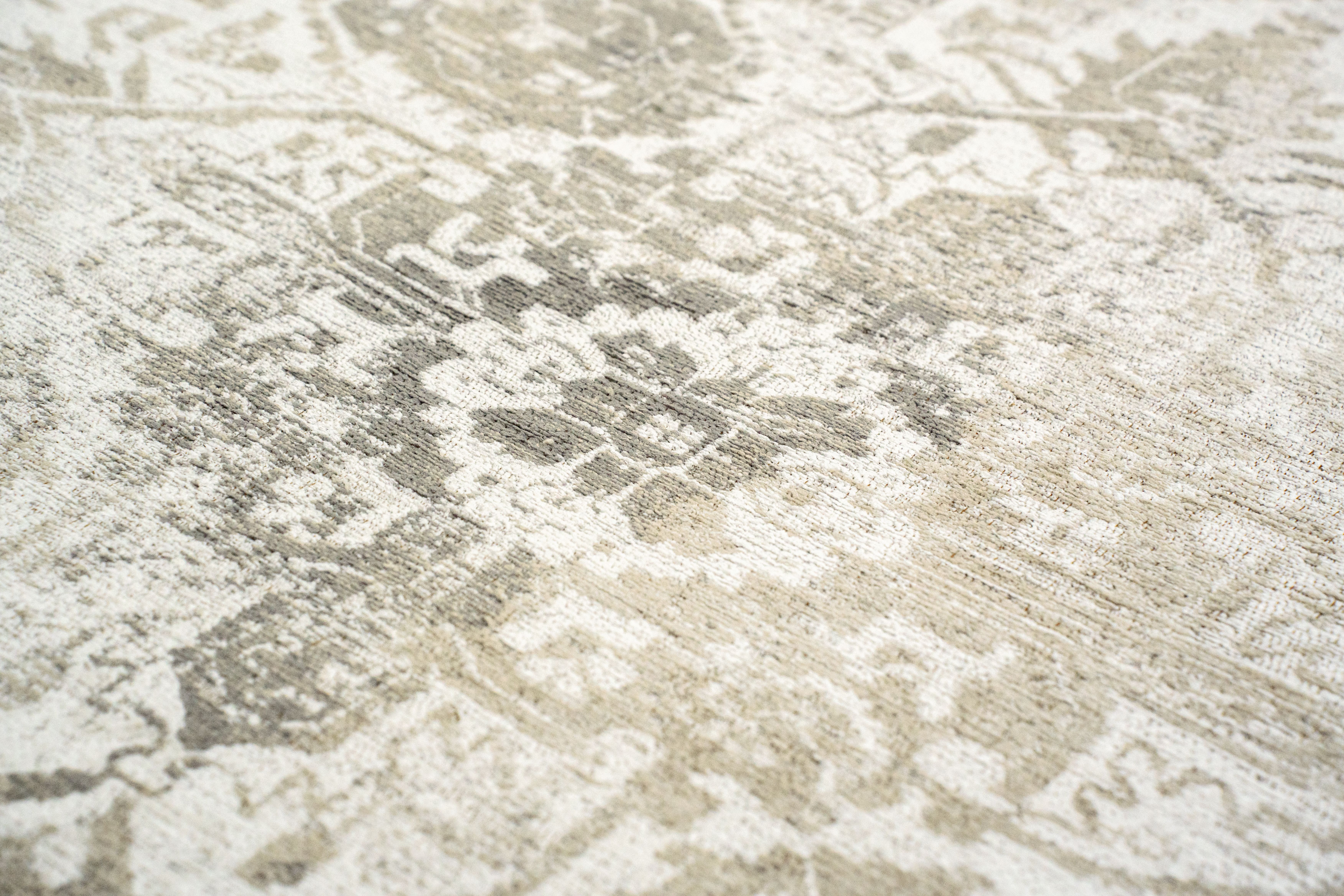 Vloerkleed Suede 9647 Antiquarian Tabriz  | Louis de Poortere