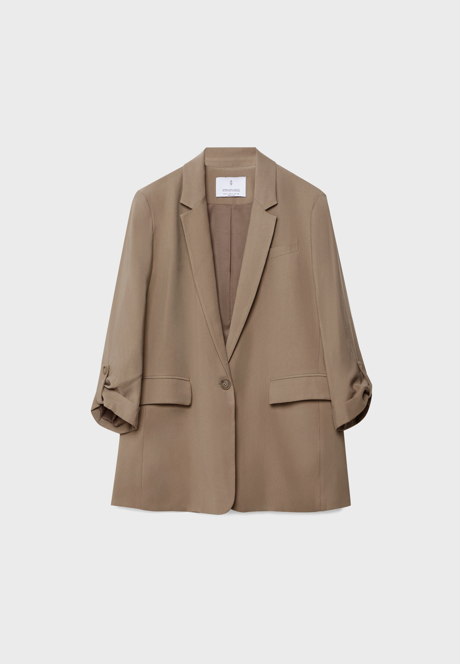 Blazer com mangas arregaçadas