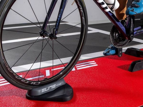 Elite Sterzo Smart Interactive Forhjulsholder