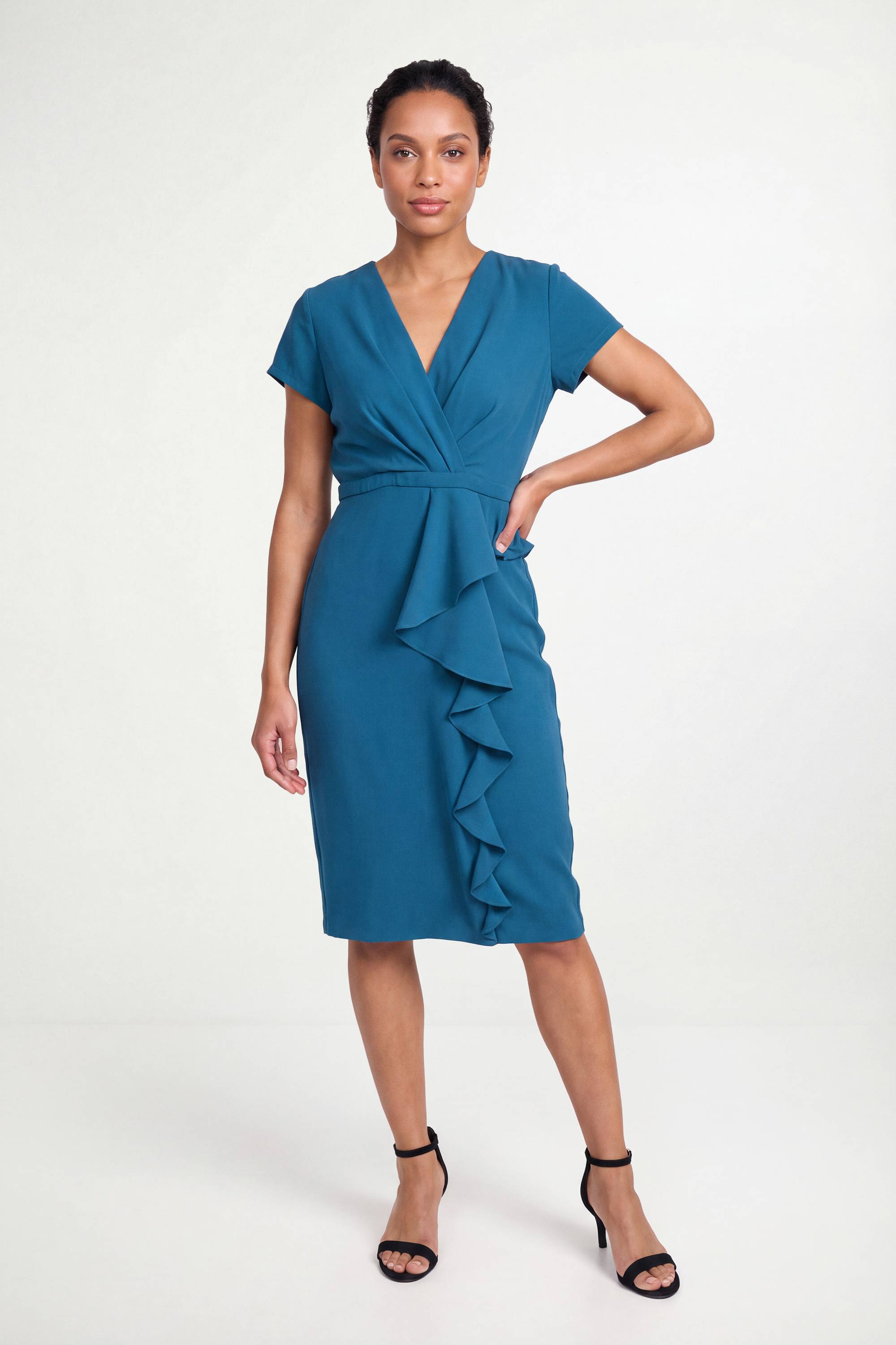 Wallis Robe Crayon À Volants En Crêpe Ajustée Petite